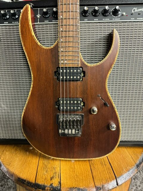 Ibanez - Premium わた RG721RW 6弦