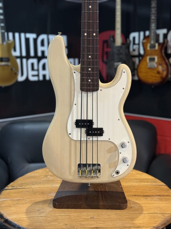 FENDER USA PRECISION BASS - Image 5
