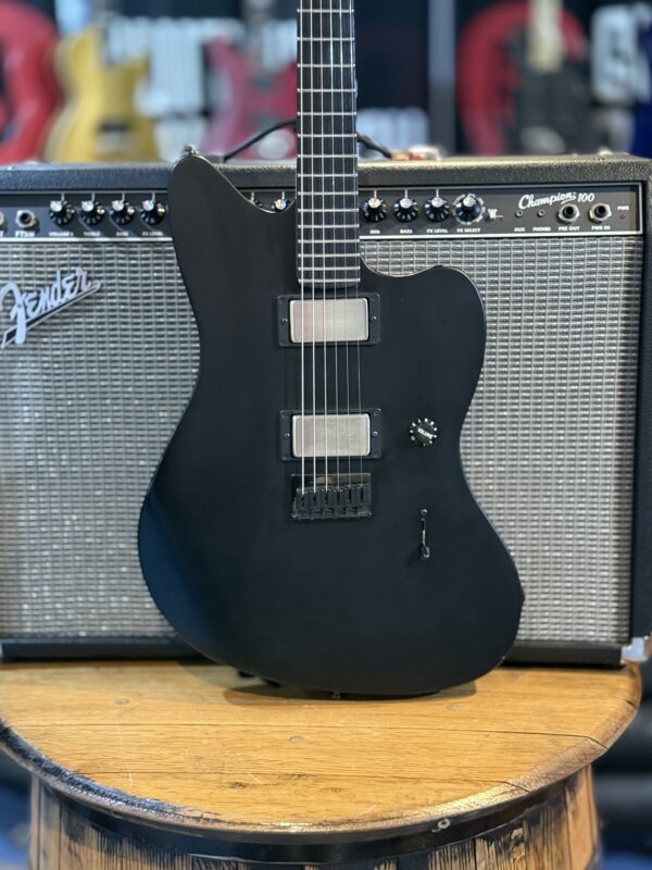 USA Fender Jim Root Jazzmaster Flat Black Ebony Fingerboard - Image 6