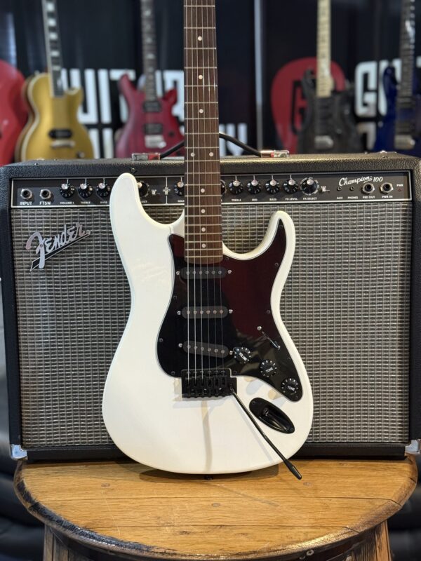 HAND BUILT STRAT STYLE CUSTOM GUITAR - Image 6