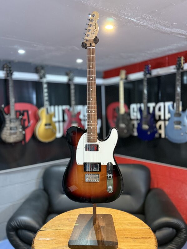 FENDER H H TELECASTER PLAYER IN SUNBURST - Image 6