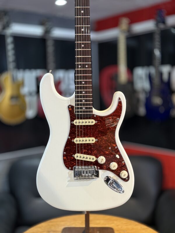 2009 USA FENDER STRAT - Image 5