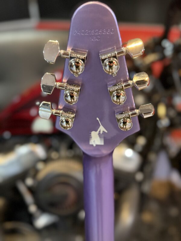 Epiphone Kirk Hammett 1979 Flying V Purple Metallic - Image 4