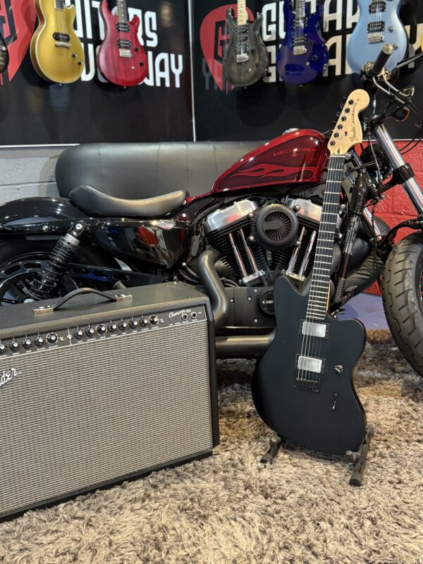USA Fender Jim Root Jazzmaster Flat Black Ebony Fingerboard - Image 3