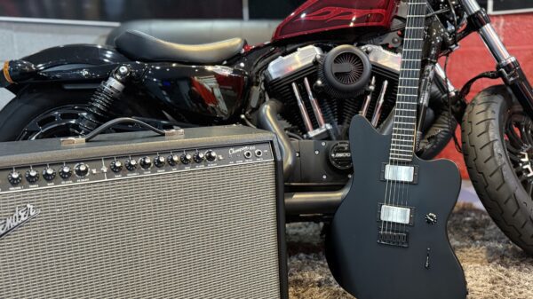 USA Fender Jim Root Jazzmaster Flat Black Ebony Fingerboard - Image 2