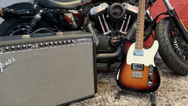 FENDER H H TELECASTER PLAYER IN SUNBURST - Image 3