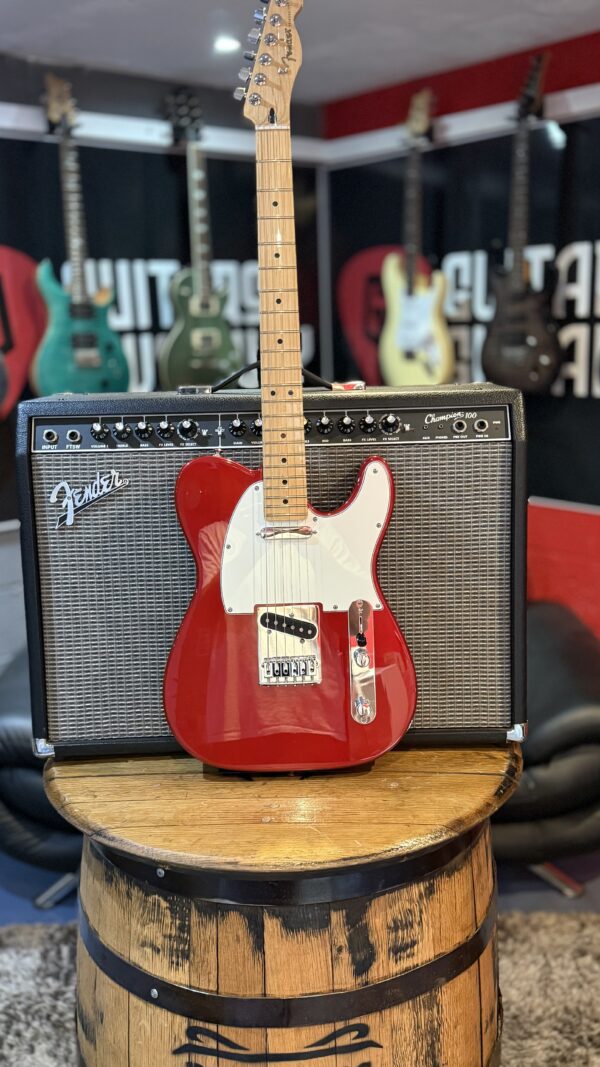 FENDER PLAYER TELECASTER IN CANDY APPLE RED - Image 10