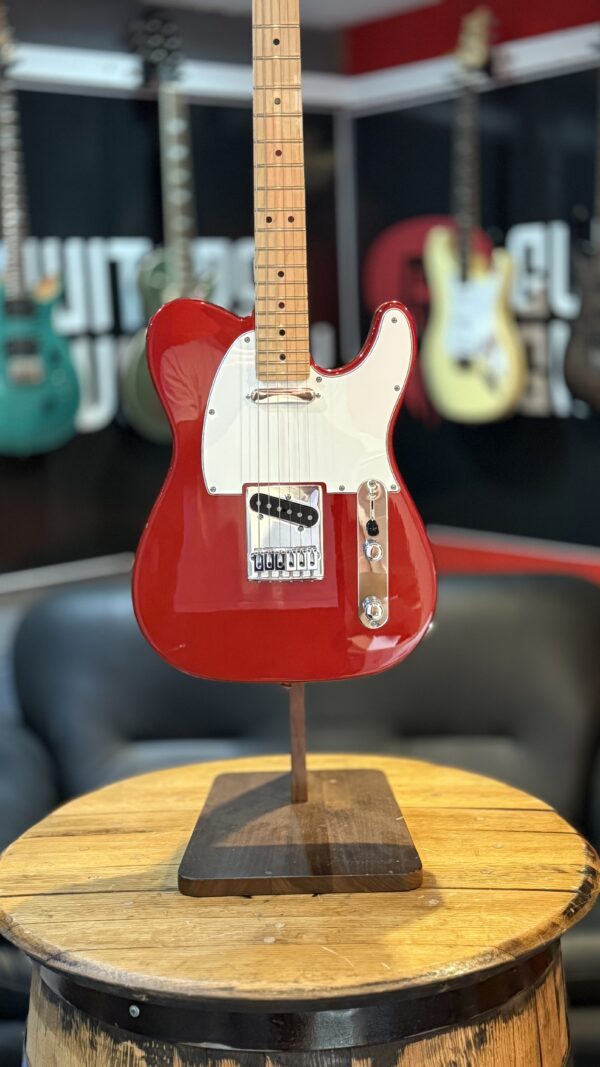 FENDER PLAYER TELECASTER IN CANDY APPLE RED - Image 7