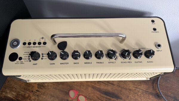 YAMAHA THR10II AMP - Image 6