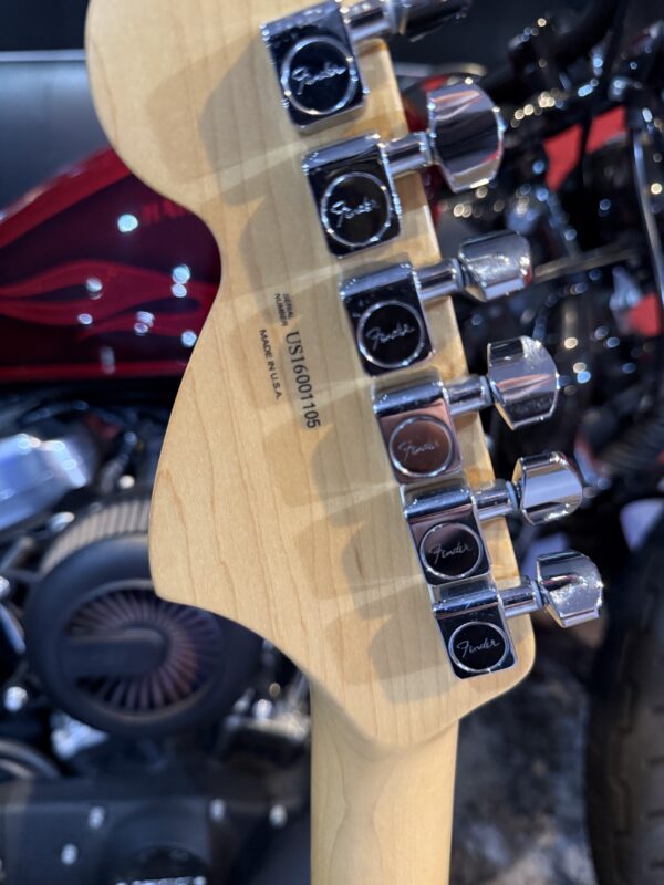 2017 AMERICAN SPECIAL STRAT HSS - Image 8