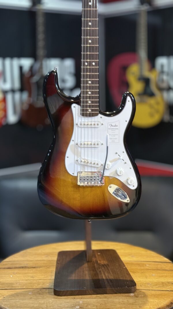 NEW FENDER STRAT IN SUNBURST - Image 5