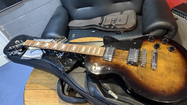 GIBSON LES PAUL STUDIO - Image 3