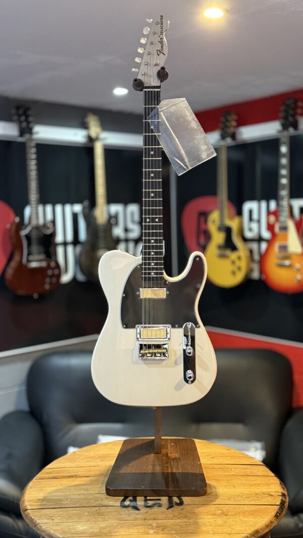 NEW FENDER GOLD FOIL TELECASTER - Image 5