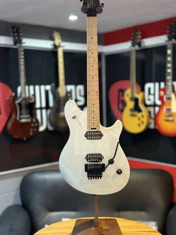 EVH WOLFGANG IN SILVERSPAKLE - Image 6