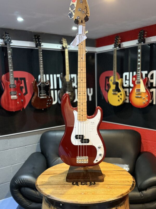 FENDER STANDARD PRECISION BASS - Image 10