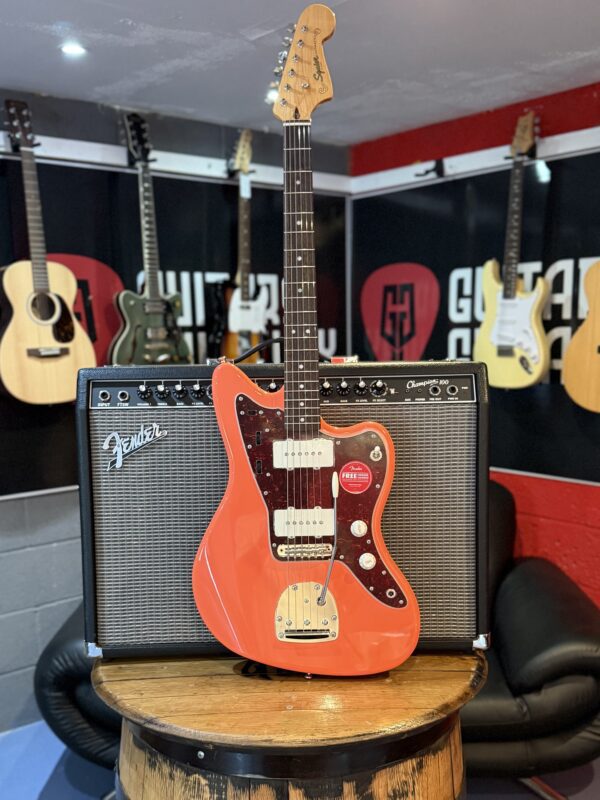 Squier Classic Vibe 60s Jazzmaster Tahitian Coral Indian Laurel - Image 3