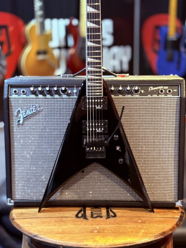 2018 JACKSON JS32 KING V - Image 3