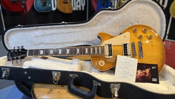 GIBSON LES PAUL TRADITIONAL PRO IN HONEY BURST - Image 8